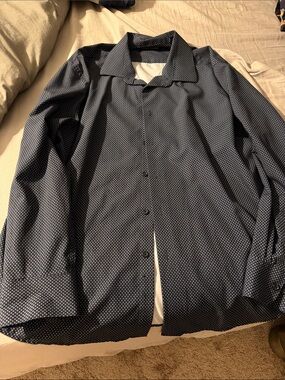 Men's Navy Micro-Print Button-Up Shirt